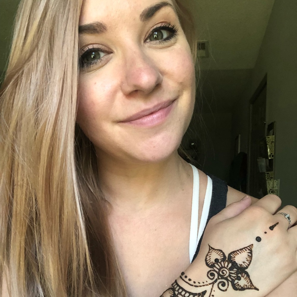 Meet your Posher, Maisey